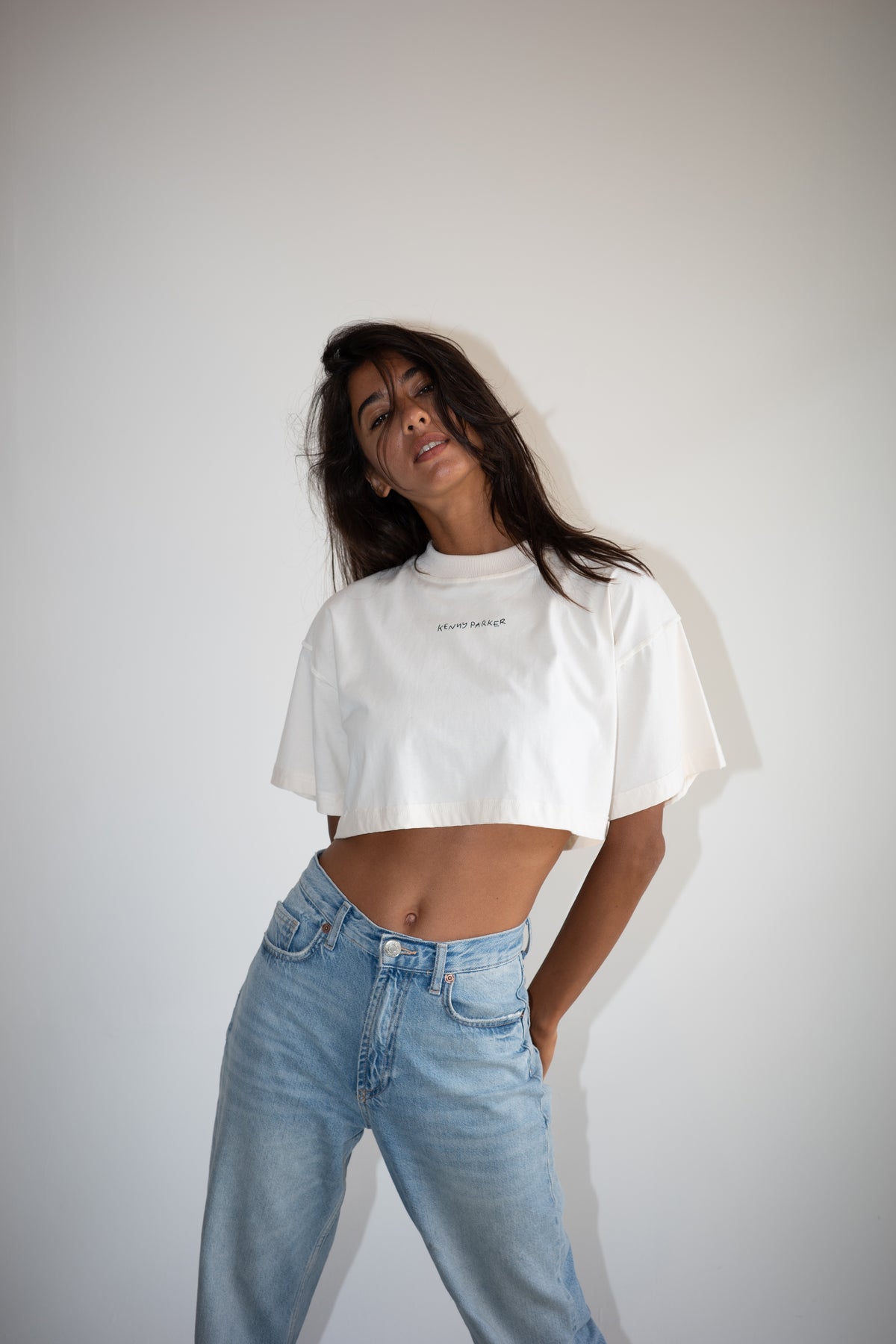 Cropped Exposed Tee